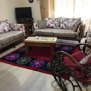 Laku - At The Heart Of Appartamento Tirana